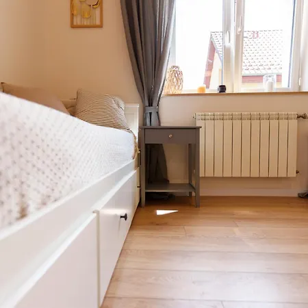 Apartment Slone 103 *