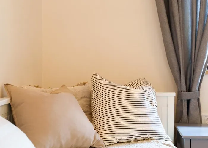 Slone 103 クドヴァ・ズドゥルイ